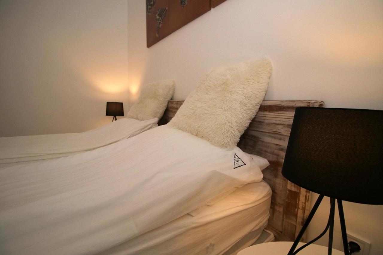 A Haz Hotel Miskolc Bagian luar foto