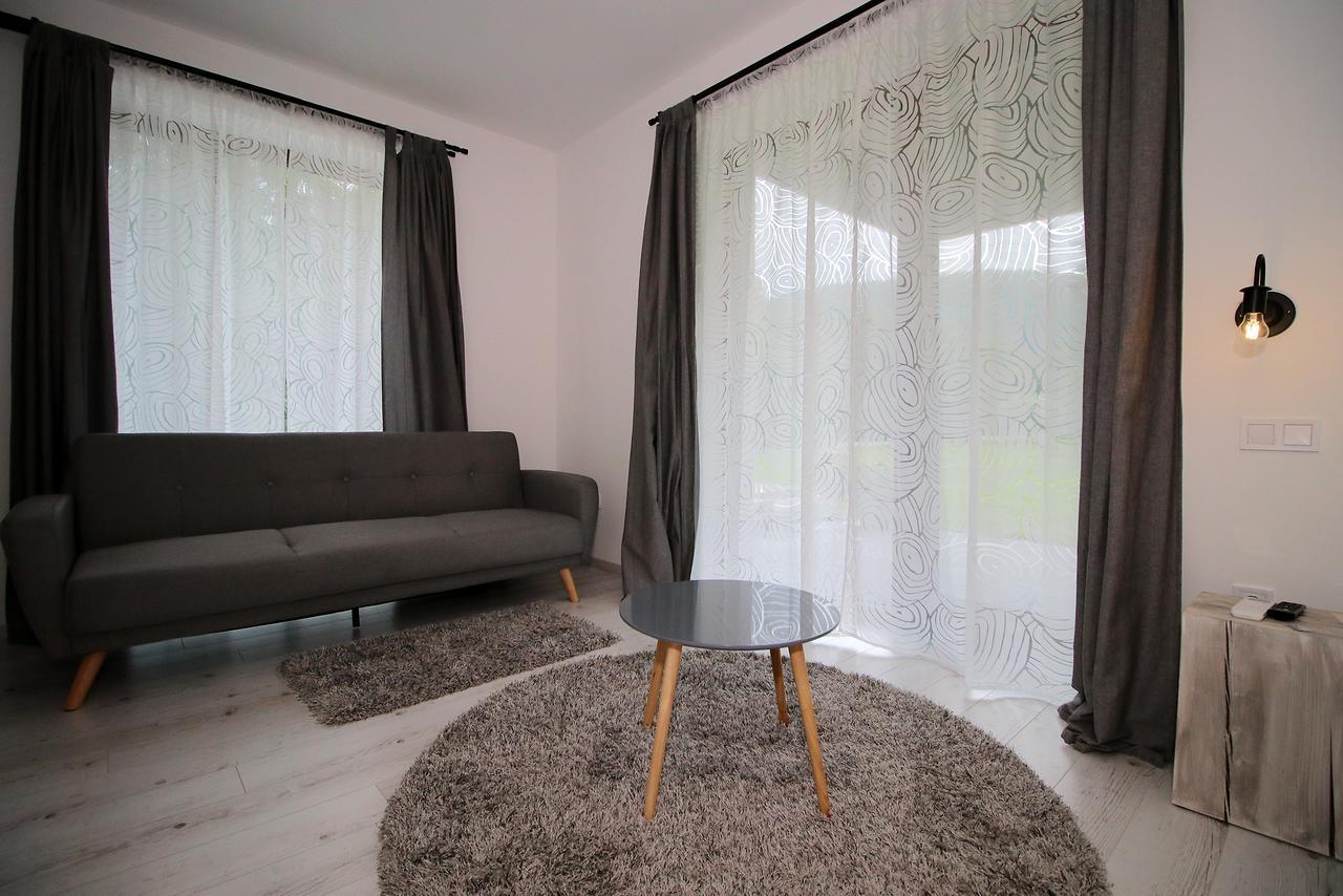 A Haz Hotel Miskolc Bagian luar foto